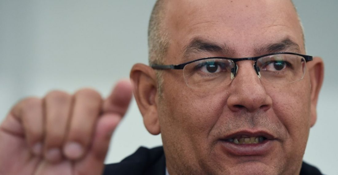 julio castro vacunación