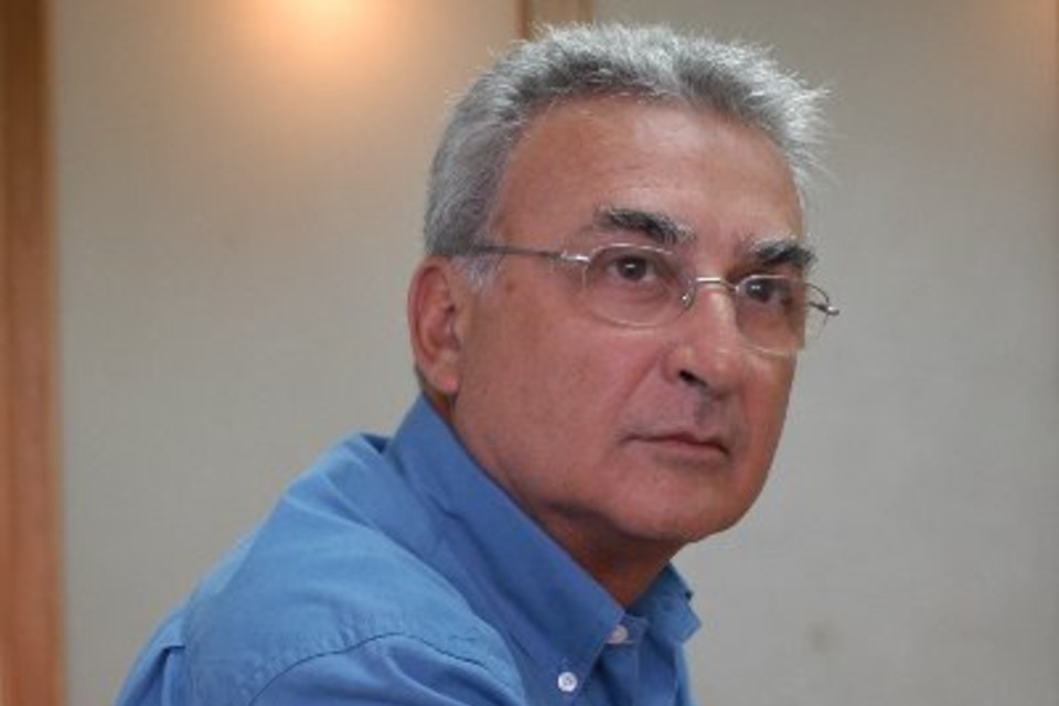 La política extraviada y las ideas de Andrés Stambouli | El Estímulo