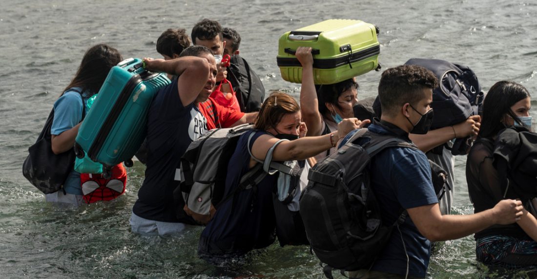 asilos Venezolanos cruzando hacia Estados Unidos