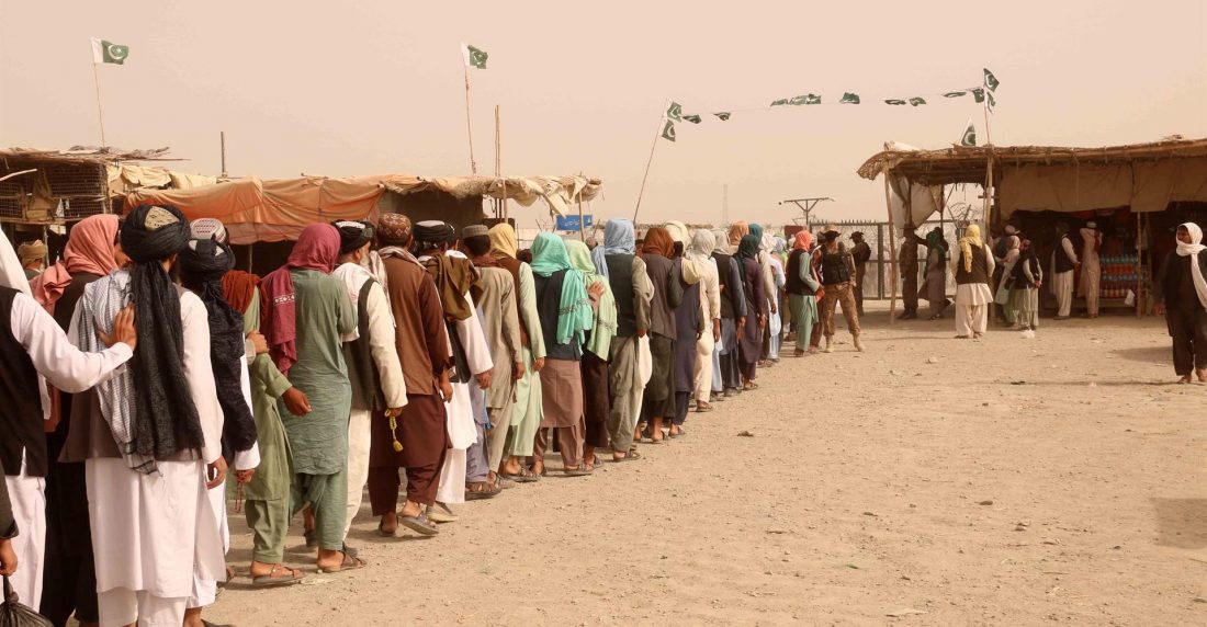 China saluda a los talibanes