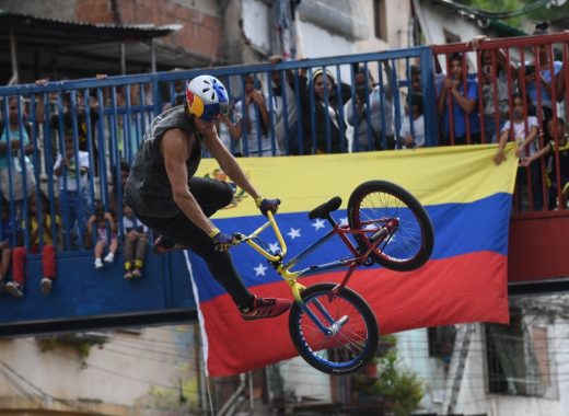 Daniel Dhers en la Cota 905 de Caracas