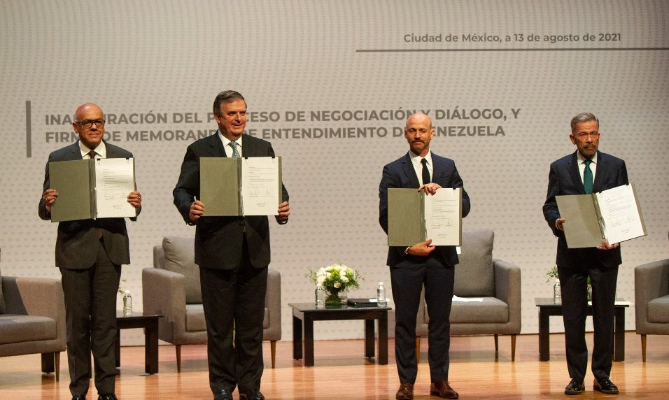 Diálogo integral por Venezuela se inicia en México