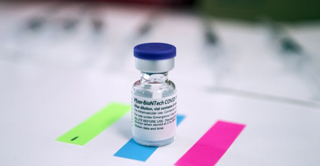 EEUU vacunas y viajeros