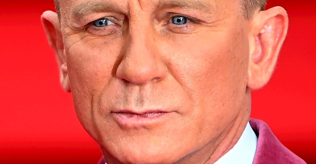 James Bond, por Daniel Craig en 007 No Time to Die