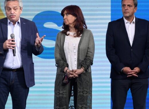 Argentina vive derrota de Alberto y Cristina Fernández. Foto: José Brusco/Clarínq