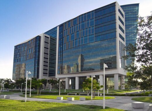 Venezolanos en cortes de Florida