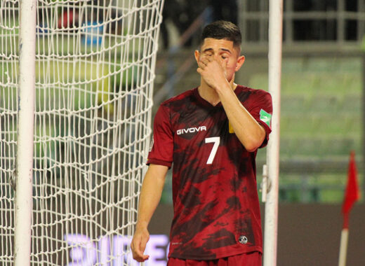 Vinotinto Jefferson Savarino
