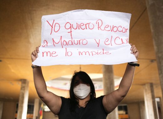 Firmas para revocatorio