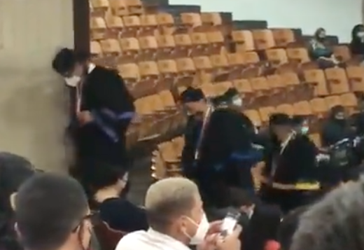 graduación universidad simón bolívar