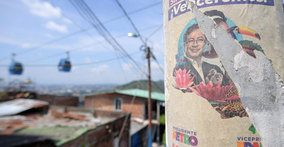 Gustavo Petro, favorito a ganar elecciones en Colombia AFP