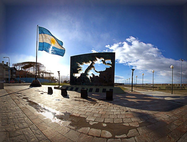 Monumento a las Malvinas, Cancillería Argentina