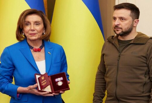 pelosi Zelenski