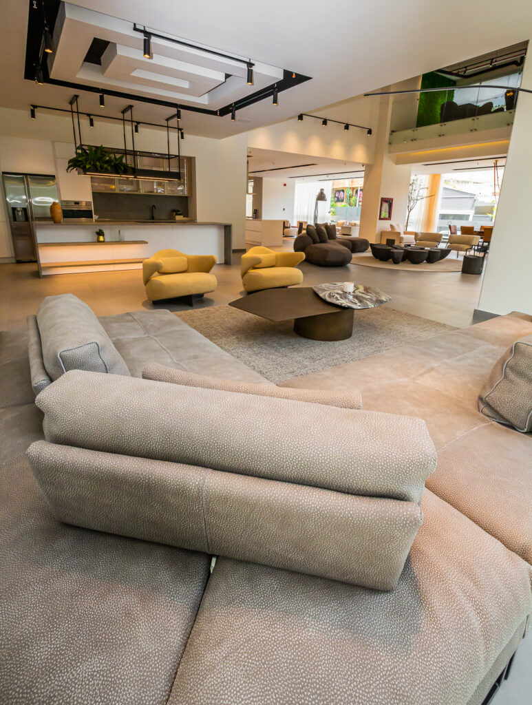 Home Design amplía su tienda de Las Mercedes y suma nuevas marcas