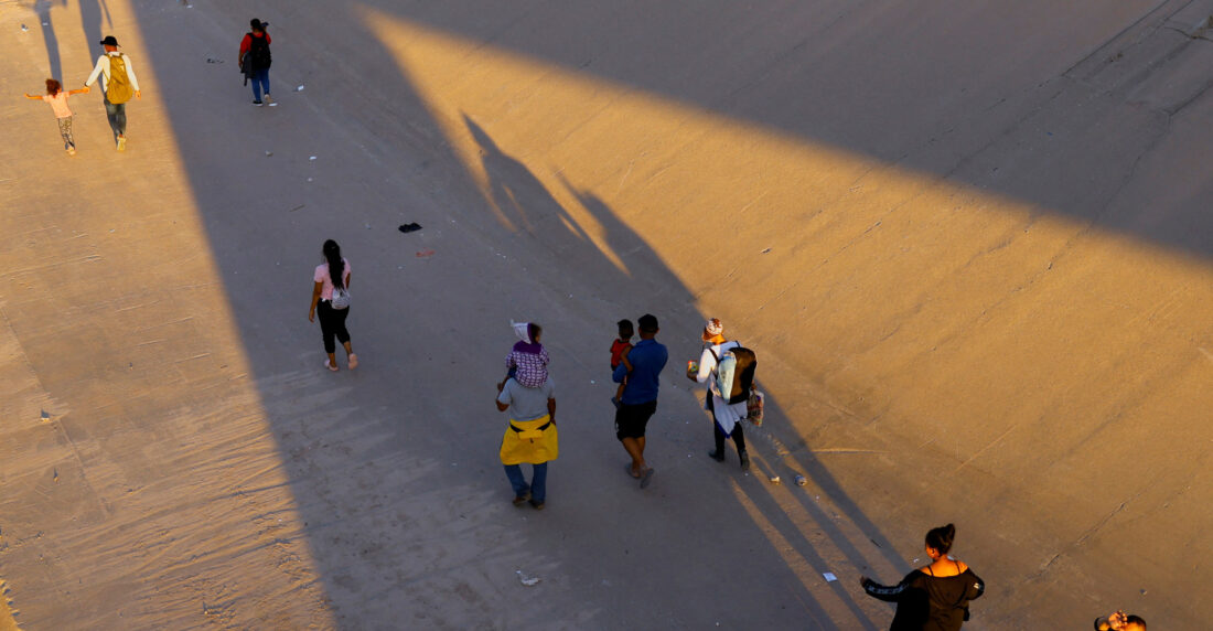 Migrantes serán deportados bajo Título 8