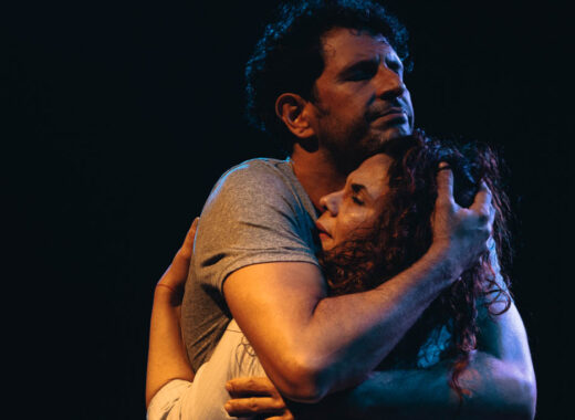 Thespis homenajea a Pernalete