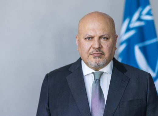 Karim Khan abandona temporalmente la dirección de la Corte Penal Internacional
