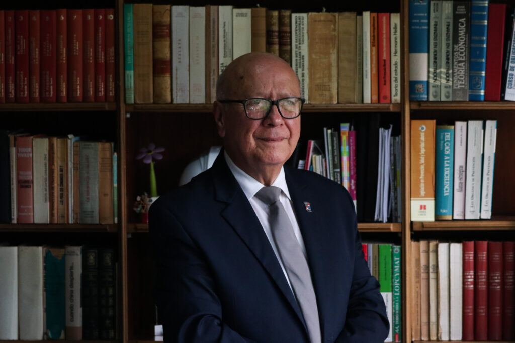 andrés eloy