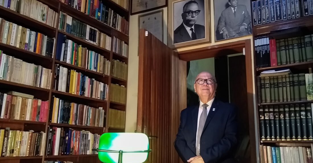 andrés eloy