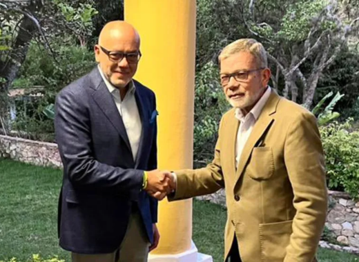 Diálogo vuelve entre chavismo y oposición