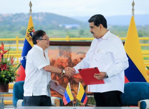 Gustavo Petro y Nicolás Maduro