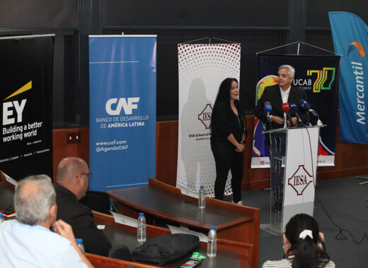 Emprendedores en el IESA y la UCAB