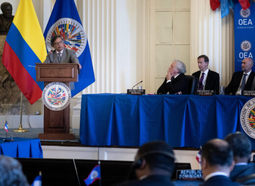 Gustavo Petro en EEUU, habla ante la OEA. AFP