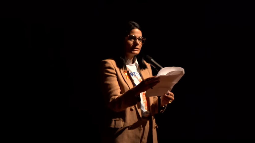 Victoria capriles, en homenaje a Pernalete