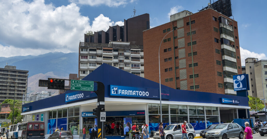 Farmatodo estrena nueva tienda