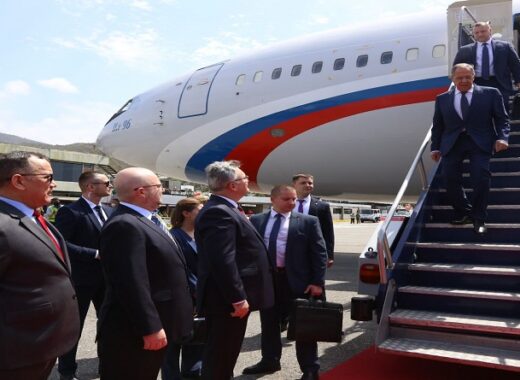 Canciller de Rusia, Lavrov llega a Venezuela, foto embajada de Rusia