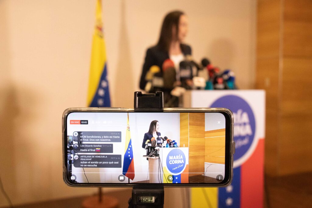 María Corina Machado acelera campaña
