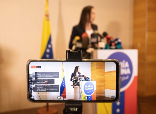 todos María Corina Machado acelera campaña