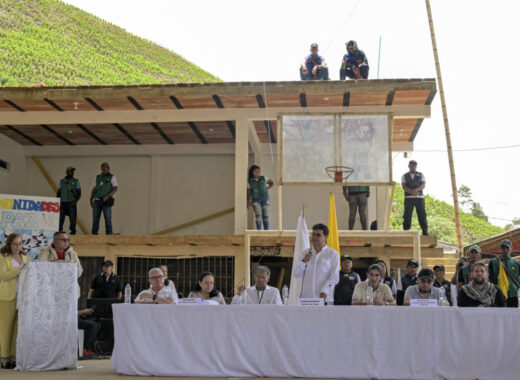 Farc en otro diálogo de paz en Colombia