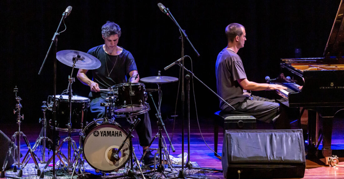 El dúo suizo de jazz en piano y batería