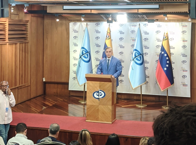 Primaria cae en la mira de la Fiscalía