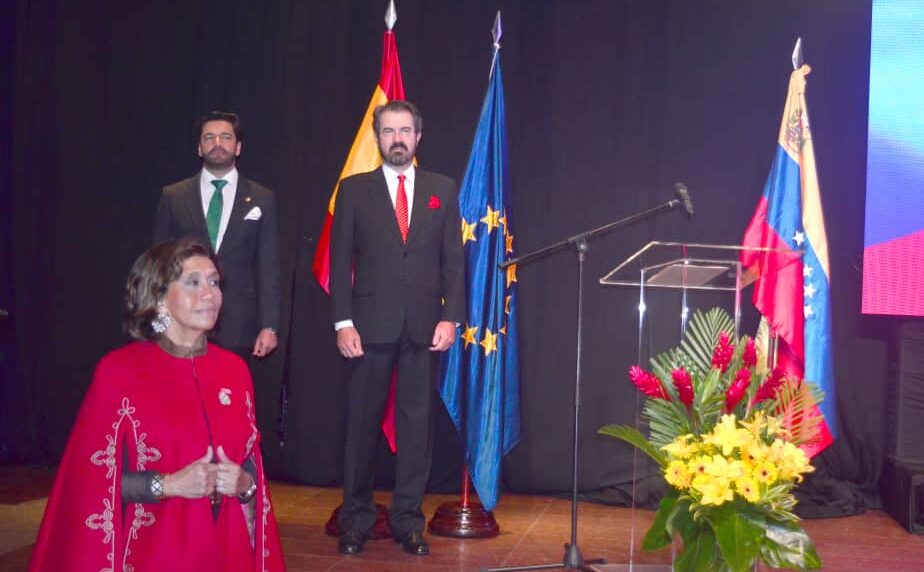 Embajador Ramón Santos y su esposa Olaga Foto Alfredo Palacios