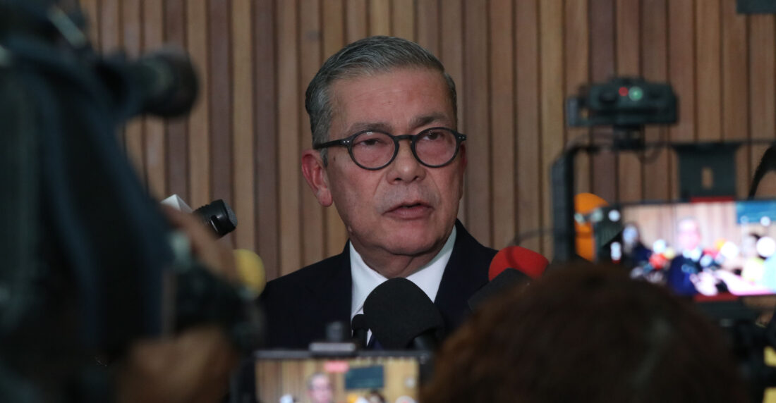 Gerardo Blyde en foro de El Estímulo