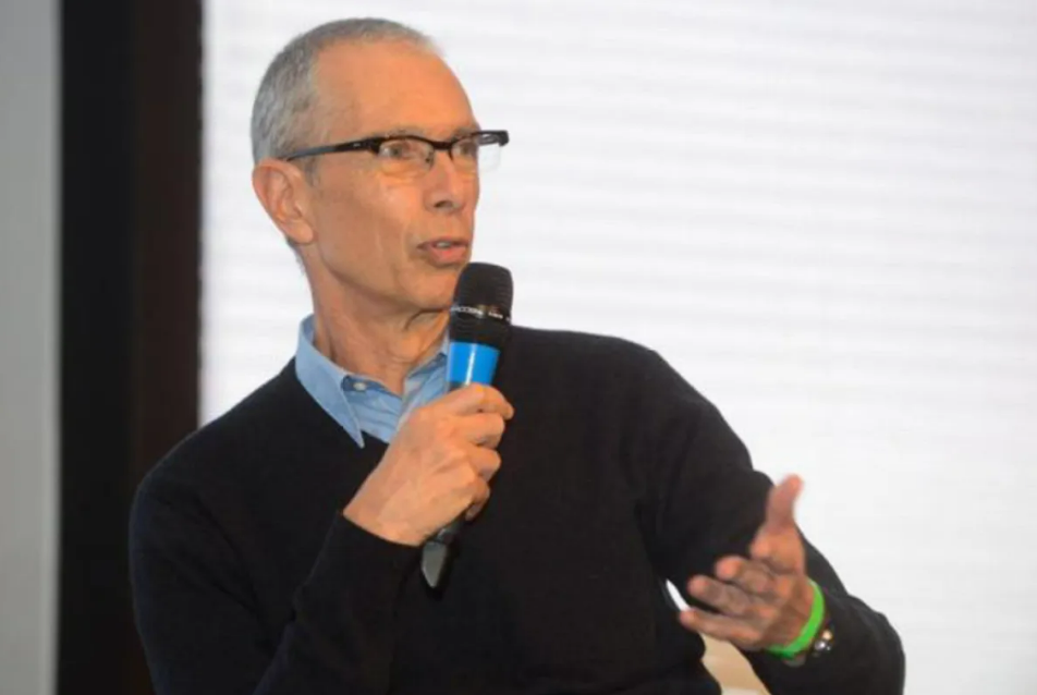 carlos sicupira