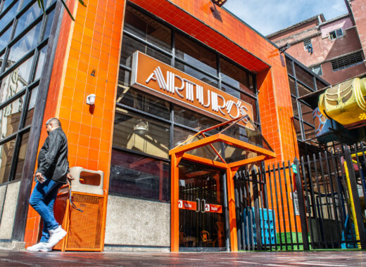 Arturo's
