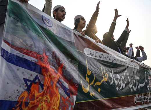 Pakistán e Irán ataques