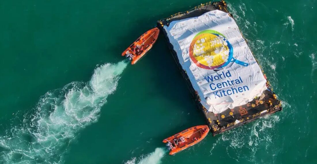 barco humanitario