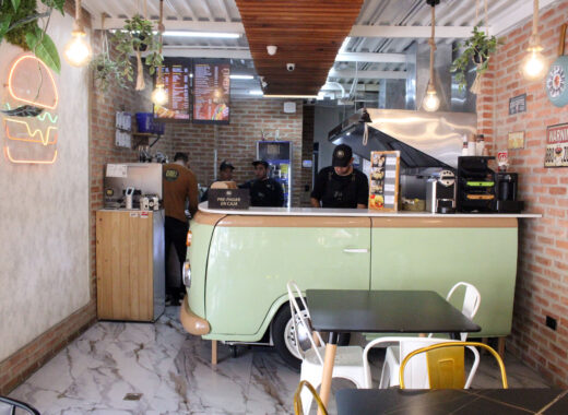 Grill House Los Chaguaramos