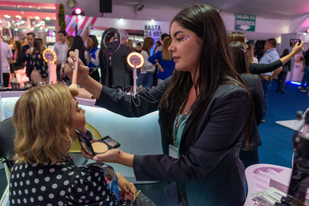 Expobelleza y Bienestar Farmatodo 2025