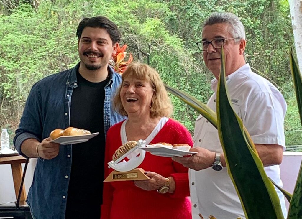 Nancy Mar cachito ganador