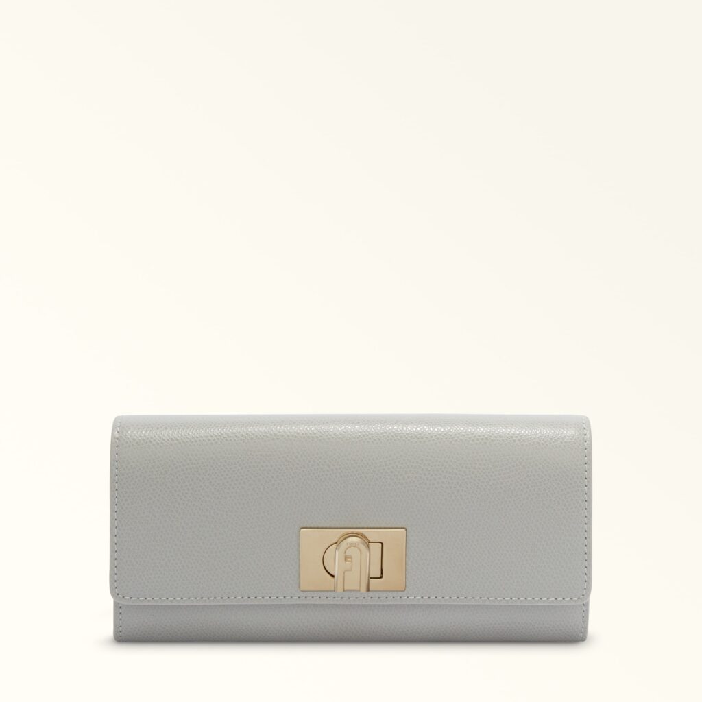 Furla presenta su nueva campaña otoño-invierno 2024