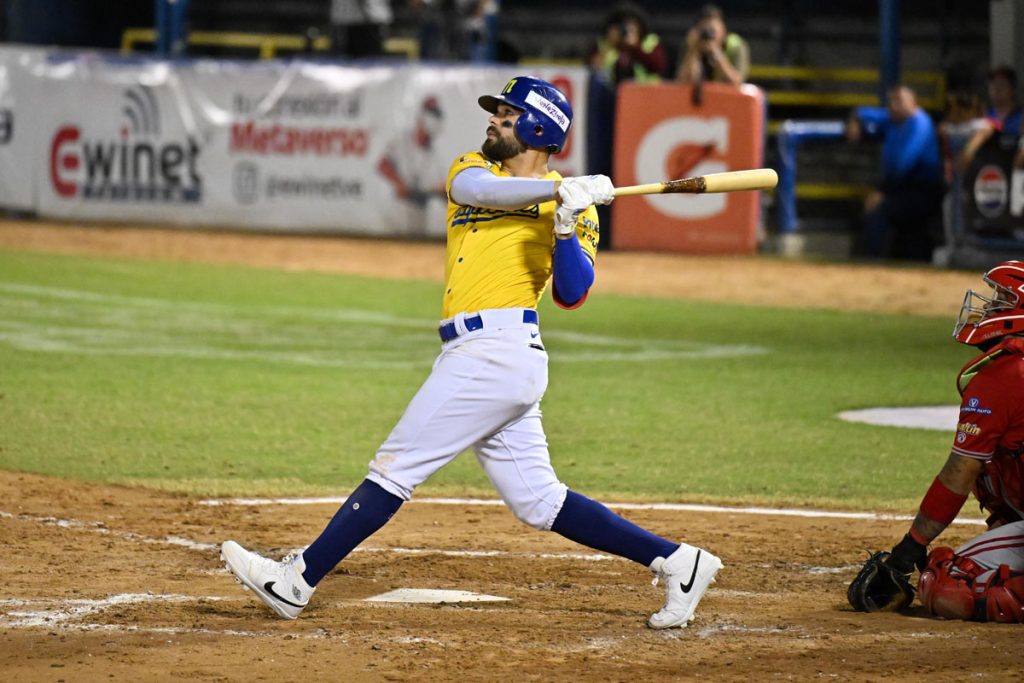 Renato núñez récord jonrones