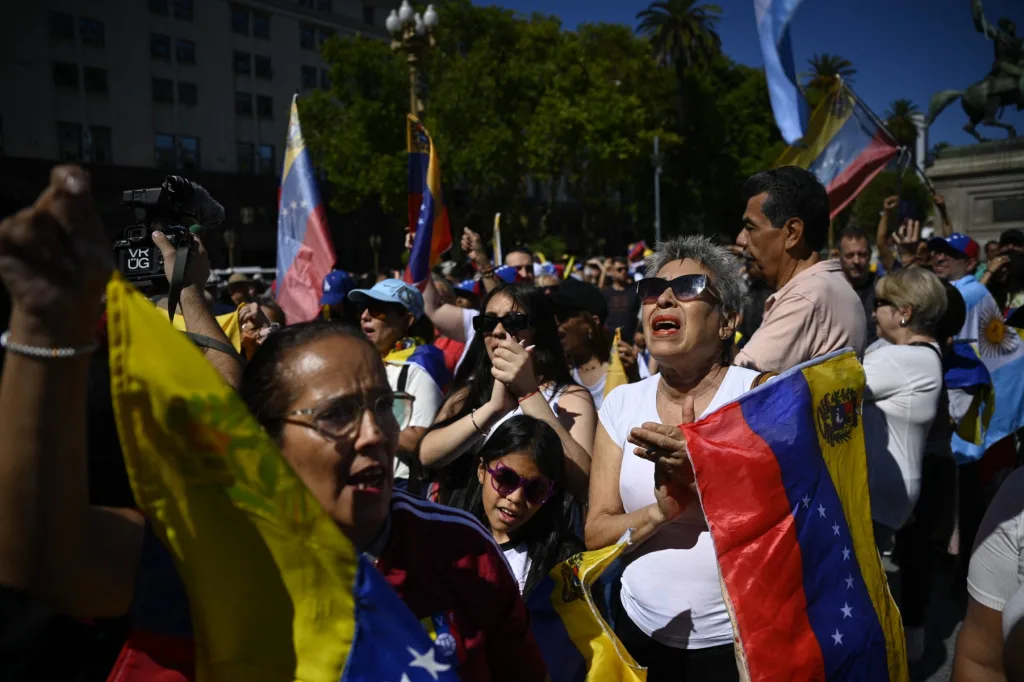 Así reciben los venezolanos en Argentina a Edmundo González Urrutia