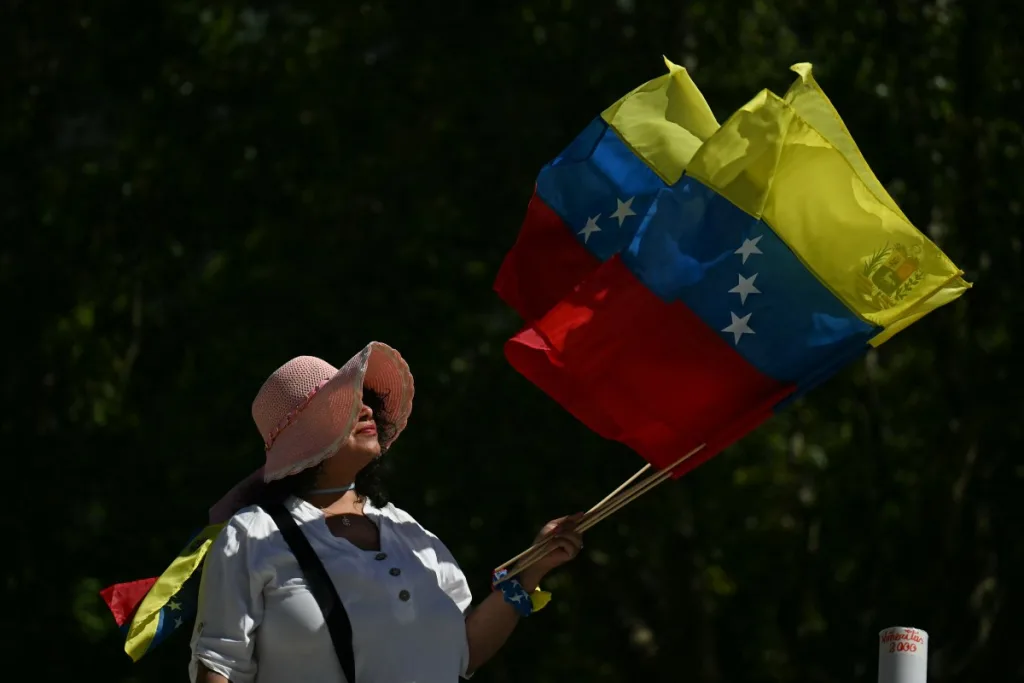 Así reciben los venezolanos en Argentina a Edmundo González Urrutia