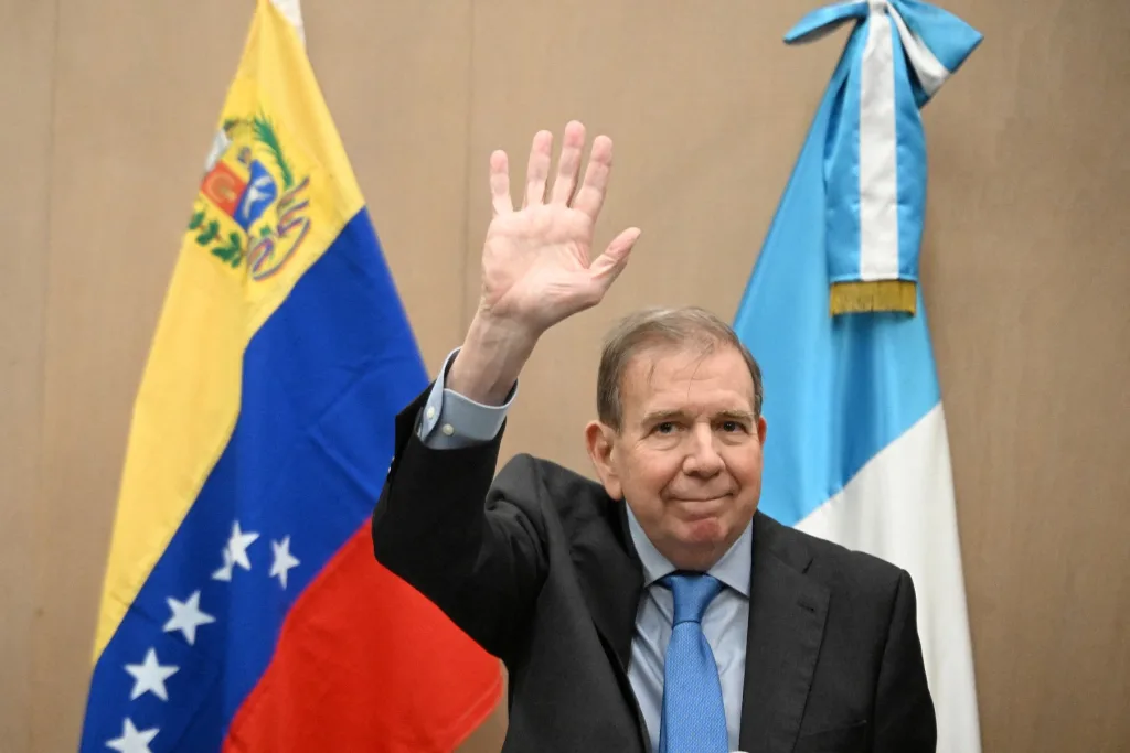 Edmundo González: "El régimen de Maduro está débil pero es peligroso"