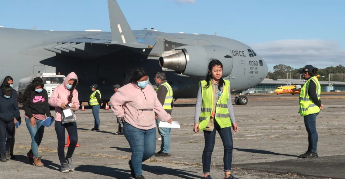 Estados Unidos dice que logró acuerdo de expulsión de migrantes con México