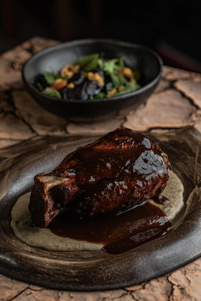 Asado negro, la oscura dulzura del papelón